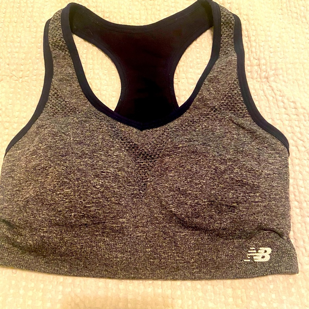 NEW BALANCE SPORTS BRA W REMOVABLE PADS